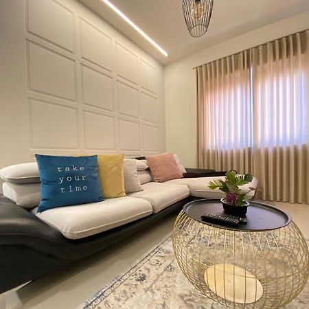 Comfort Apartament, Near The Beach Дуррес Экстерьер фото